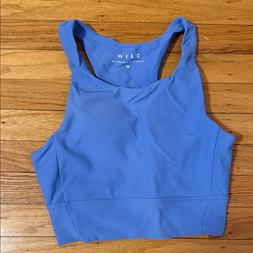 WILO Women's Ribbed Scooped Sports Bra